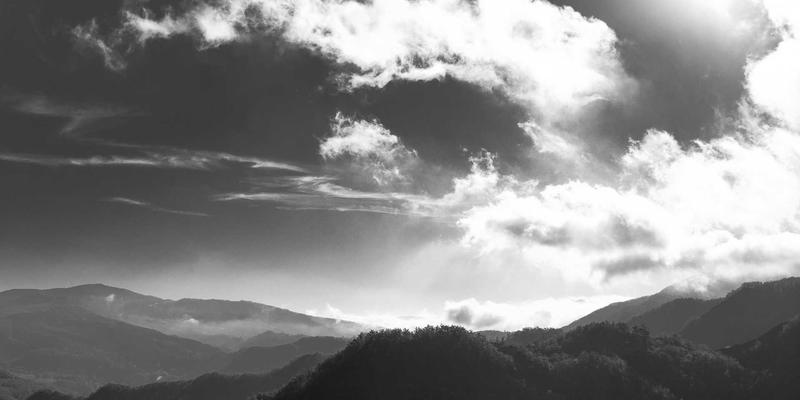 矿山机械的钢铁脊梁：新余明钢材如何以耐磨钢与高强度钢综合解决方案，重塑设备寿命与效率